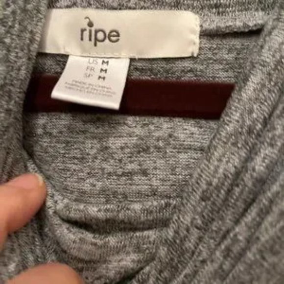 Ripe Maternity Dress – Size Medium – Barely- Worn - Gray and White - Picture 5 of 5